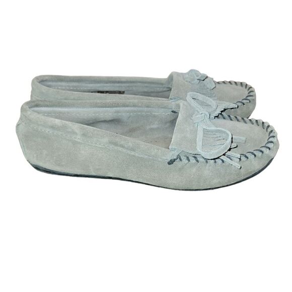 Minnetonka Kilty Hardsole Moccasins Loafer Grey Gray 9 - Picture 1 of 9